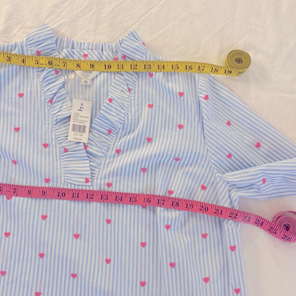 Crown and Ivy Peasant Icon Sweethearts Shirt NWT size 1X - Picture 4 of 6